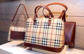 burberry tasche fake erkennen|Burberry bag scam.